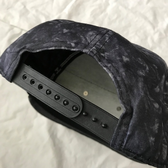 NWOT CAYLER & SONS NOMERCY 100% Cotton Snapback Cap Hat Black Faux Leather Brim - Picture 7 of 11